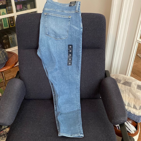 BNWT J.Crew Factory 10” High Rose Skinny Jeans - Picture 2 of 3